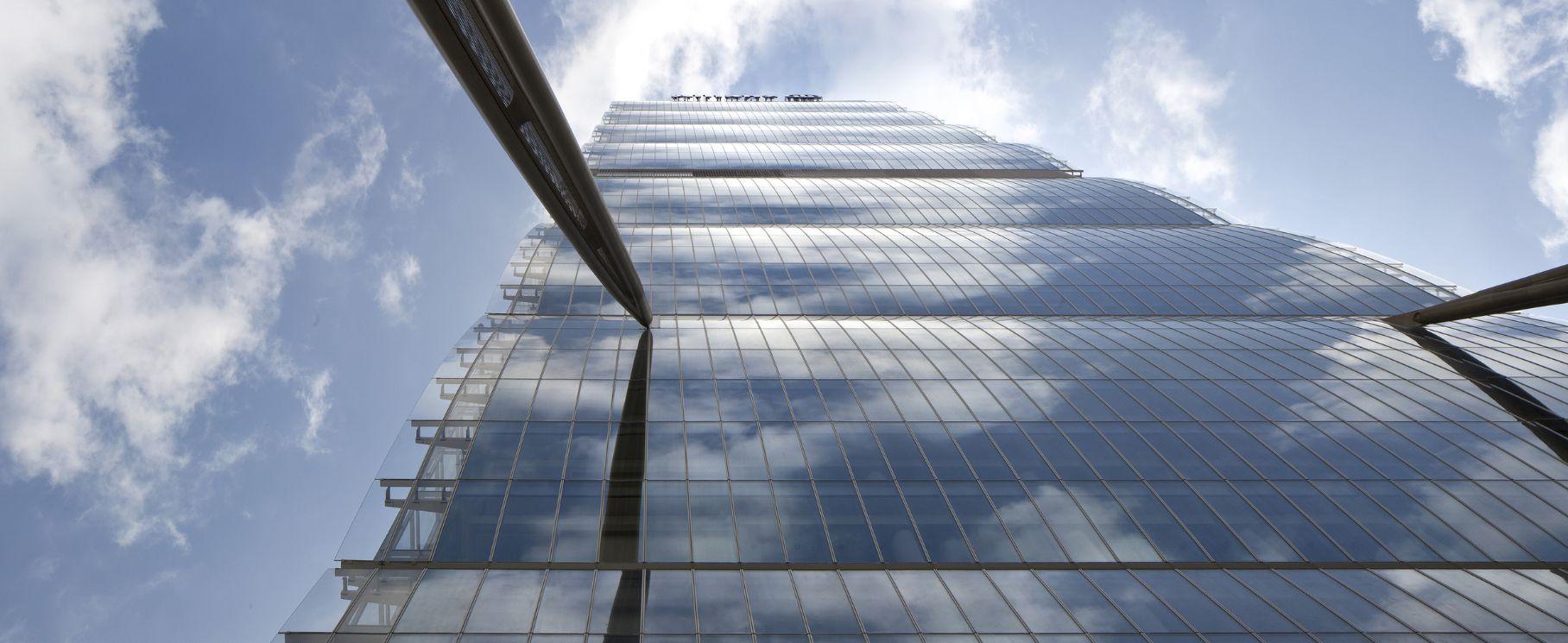 Arata Isozaki, Andrea Maffei | Casalgrande Padana Arata Isozaki, Andrea Maffei | Casalgrande Padana