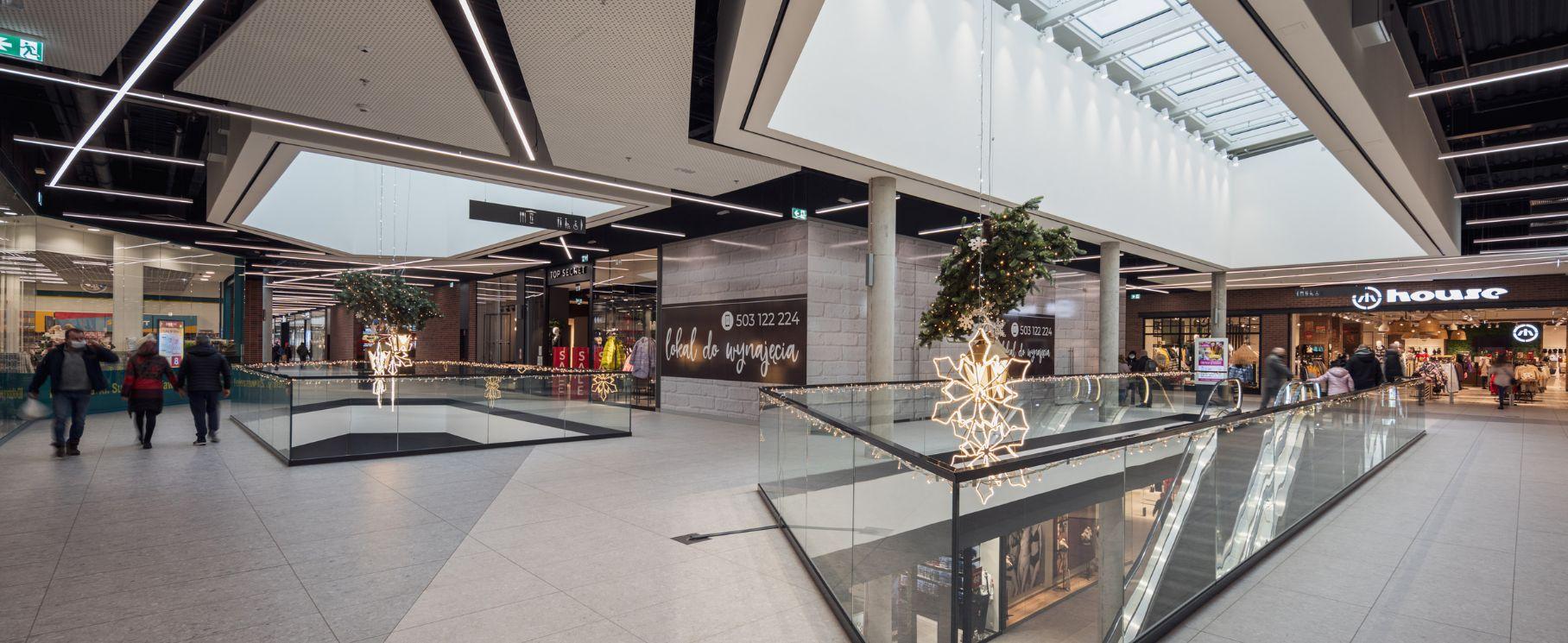 Dekada Shopping Centre | Casalgrande Padana Dekada Shopping Centre | Casalgrande Padana