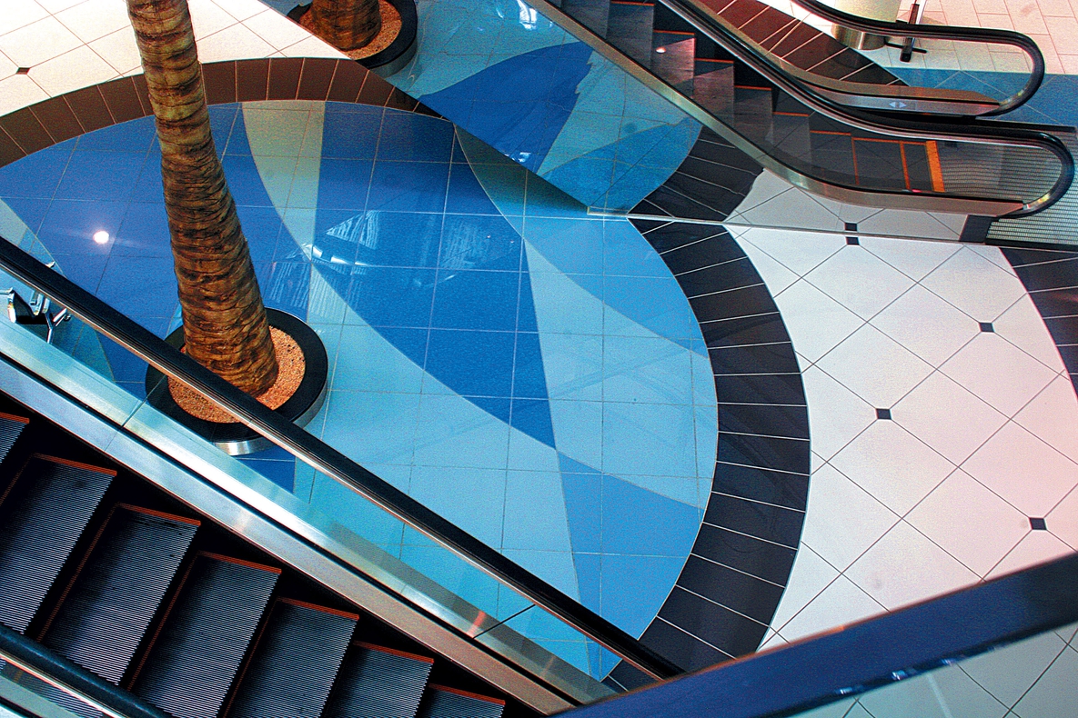 EINKAUFSZENTREN „GRANADA MALL“ EINKAUFSZENTREN „GRANADA MALL“