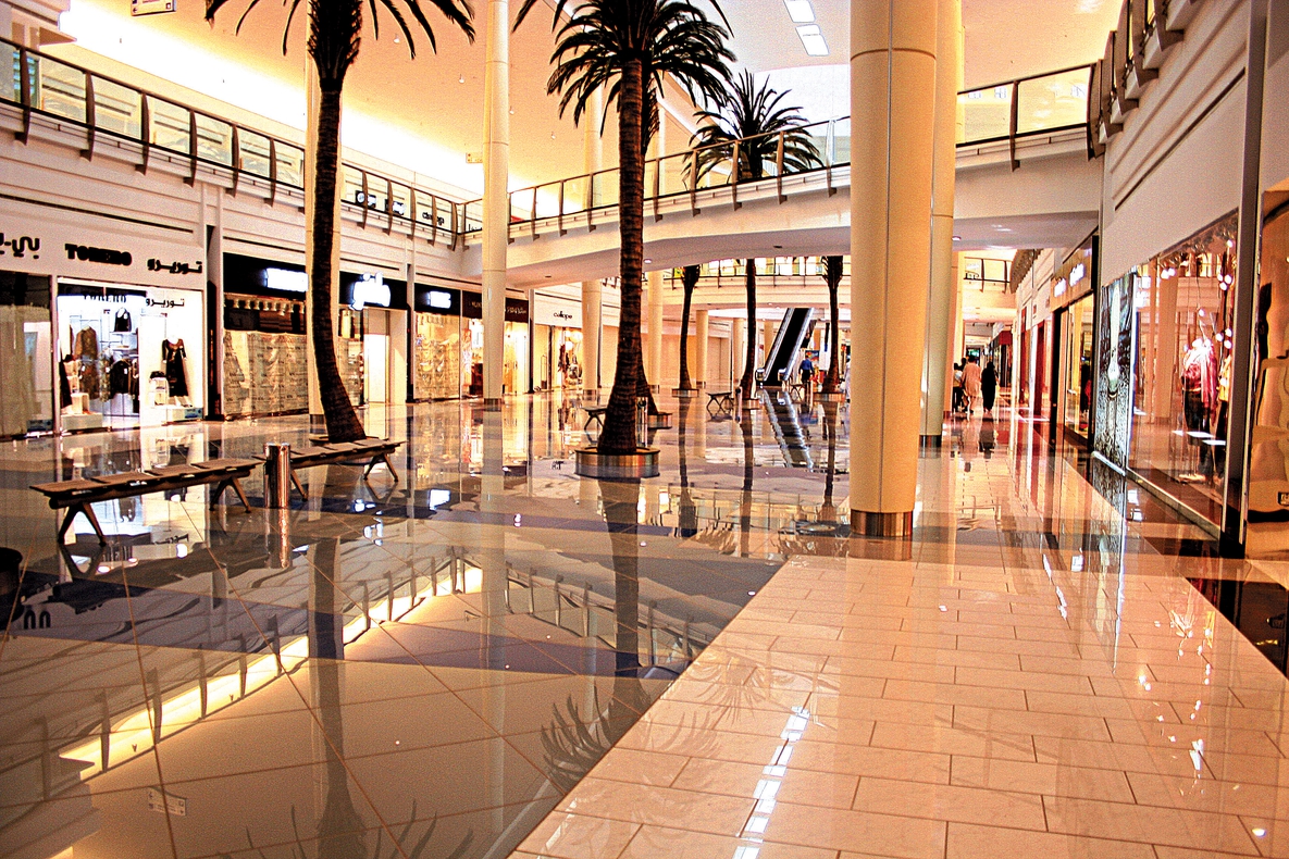 EINKAUFSZENTREN „GRANADA MALL“ EINKAUFSZENTREN „GRANADA MALL“